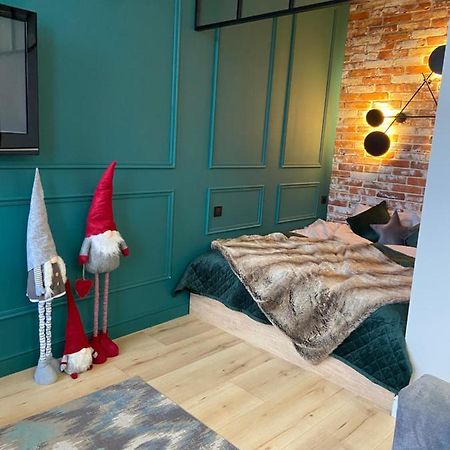 Lux Appartments В Центре Города В Стиле Loft ヴィーンヌィツャ エクステリア 写真
