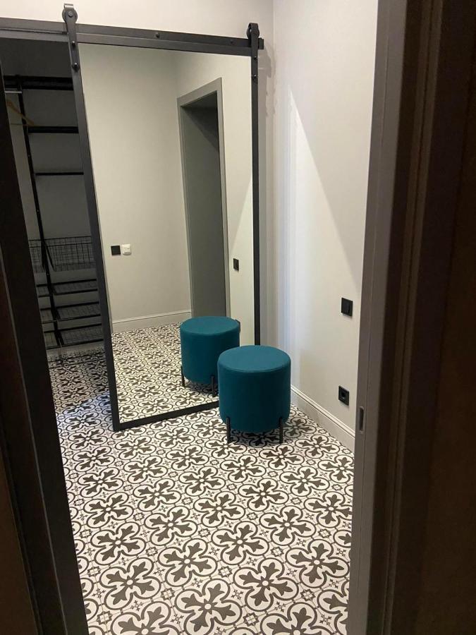 Lux Appartments В Центре Города В Стиле Loft ヴィーンヌィツャ エクステリア 写真