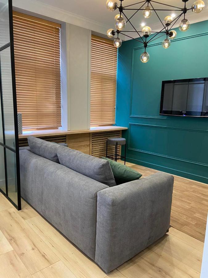 Lux Appartments В Центре Города В Стиле Loft ヴィーンヌィツャ エクステリア 写真