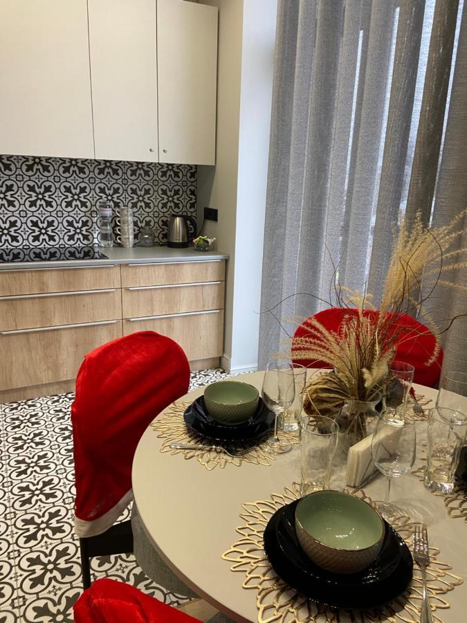 Lux Appartments В Центре Города В Стиле Loft ヴィーンヌィツャ エクステリア 写真